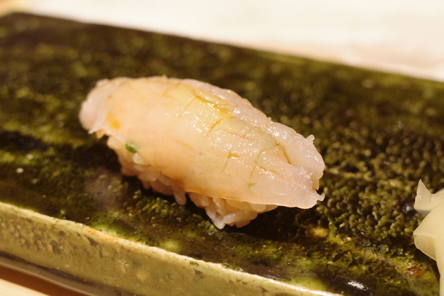 R0025718
