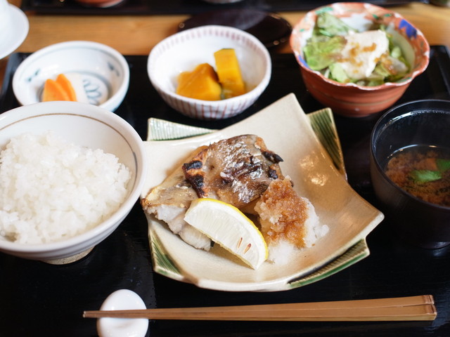 美味しいお魚ランチが頂ける穴場の割烹料理店 落ち着いた店内は接待やデートにも 輝咲 きさく 日比谷 恵比寿 銀座大好き 新米フードアナリスト ハツのブログ