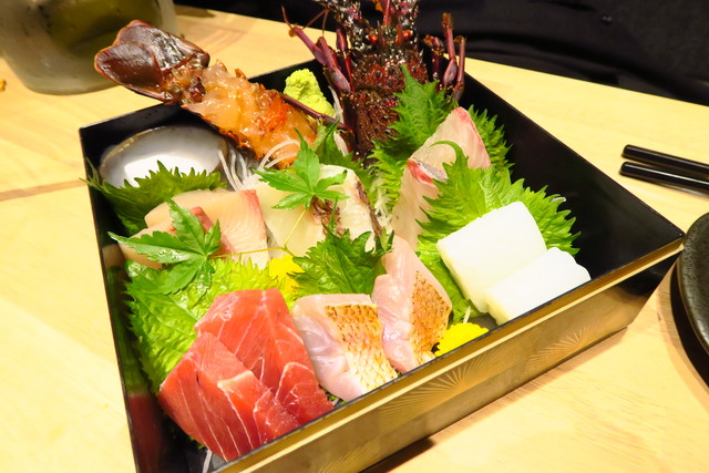 て を 食っ 店 西 魚 の 新宿 みろ 俺