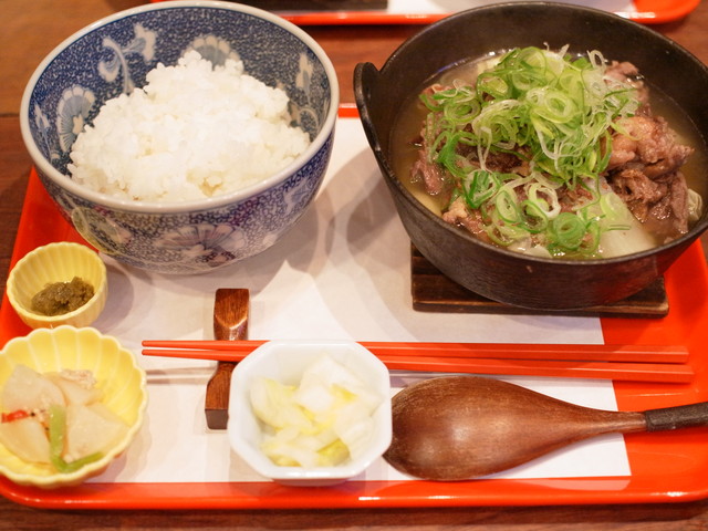 銀座で創業30周年の老舗居酒屋 ランチの牛もつはカレーや塩など種類も豊富で美味しいです がんばる君 東銀座 恵比寿 銀座大好き 新米フードアナリスト ハツのブログ