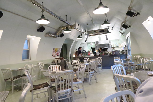 中目黒の人気店 聖林館 の姉妹店で釜焼きピザを堪能 スタイリッシュな店内は女子会にも ピッツァマン オオイマチ Pizzaman Oimachi 大井町 恵比寿 銀座大好き 新米フードアナリスト ハツのブログ 中目黒の人気店 聖林館 の姉妹店で釜焼きピザを堪能 スタイリッシュな店内は女子会にも ピッツァマン オオイマチ Pizzaman Oimachi 大井町 恵比寿 銀座大好き 新米フードアナリスト ハツのブログ