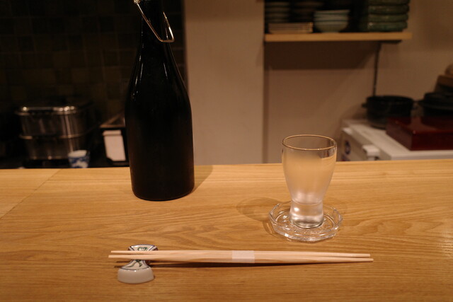 月島 旨い料理と旨い日本酒 立ち飲みの概念を覆す スタイリッシュな隠れ家スタンディング さか月 恵比寿 銀座大好き 新米フードアナリスト ハツのブログ 月島 旨い料理と旨い日本酒 立ち飲みの概念を覆す スタイリッシュな隠れ家スタンディング さか月 恵比寿 銀座大好き 新米フードアナリスト ハツのブログ