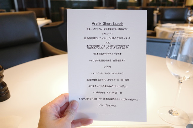 R0008571