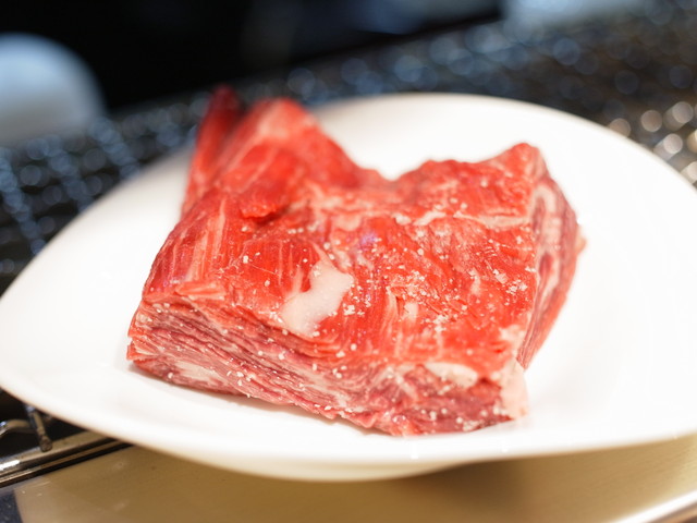 肉問屋直営の厳選赤身がリーズナブルに楽しめる 和牛赤身専門の焼肉店 カウンター焼肉が楽しめます 本かるびあーの 蒲田店 蒲田 恵比寿 銀座大好き 新米フードアナリスト ハツのブログ 肉問屋直営の厳選赤身がリーズナブルに楽しめる 和牛赤身専門の焼肉店 カウンター焼肉が楽しめます 本かるびあーの 蒲田店 蒲田 恵比寿 銀座大好き 新米フードアナリスト ハツのブログ