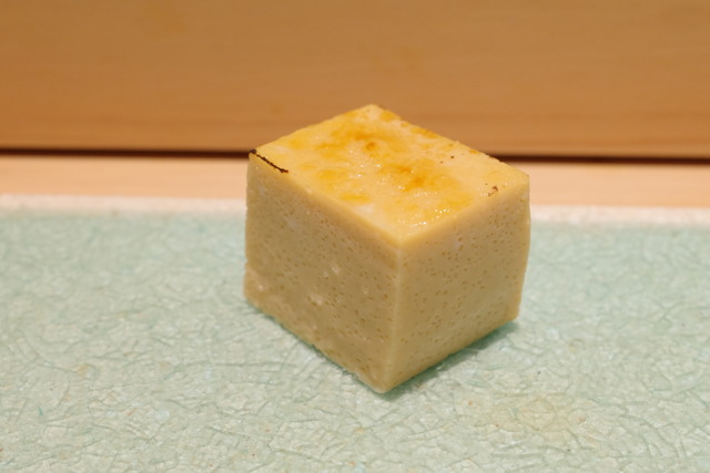R0008012