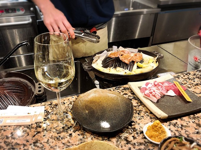 麻布十番 国産ホゲットが美味しすぎる ここでしか食べられないプロが目の前で焼き上げるジンギスカン ヒツジサンライズ 羊sunrise 恵比寿 銀座大好き 新米フードアナリスト ハツのブログ