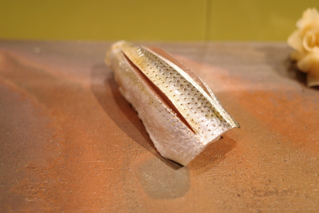 R0013021