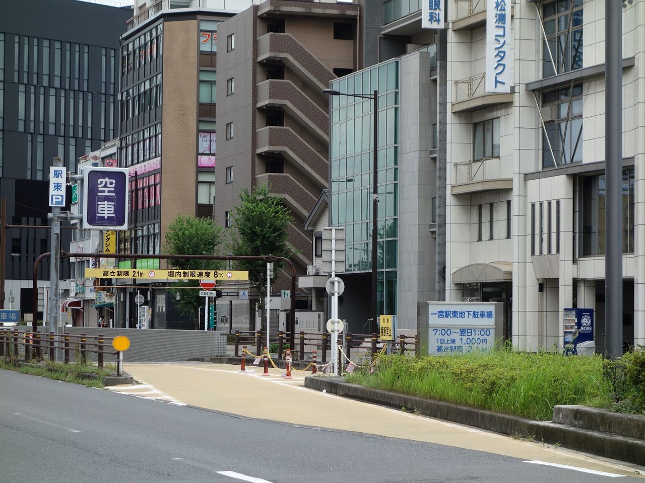 北の方角からお越しになり駅前地下駐車場に駐車する場合 服部形成外科 皮ふ科の情報案内広場