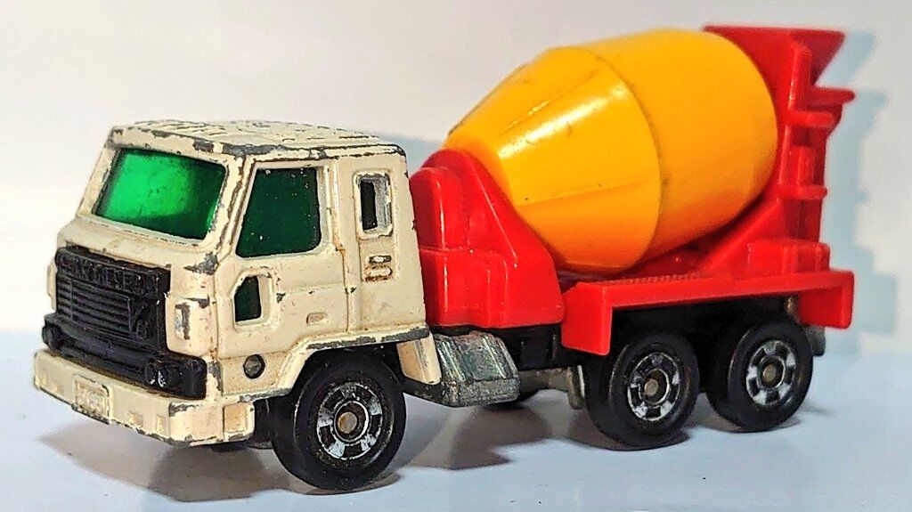 トミカNo.53 日産ディーゼル ミキサー車 : トミカ 写真館N 2026