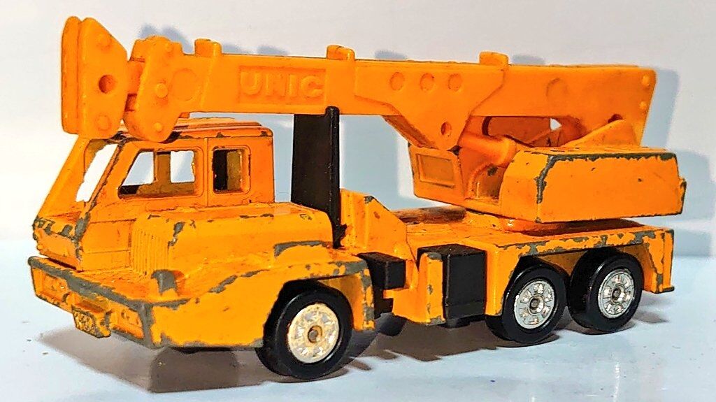 トミカ 日本製 黒箱 No.72 小田急特注 UDユニック トラッククレーン