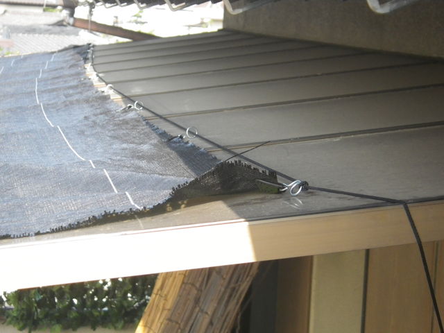 防草シートでテラス屋根 ベランダ屋根 の暑さ対策 オヤジ発 節電生活