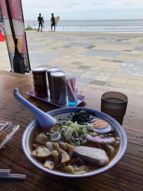 2E3A733B-7E8B-402A-AA60-8EE6FA994A99