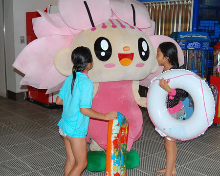 ゆるキャラプールランド 開催中 スパリゾートハワイアンズ ブログ