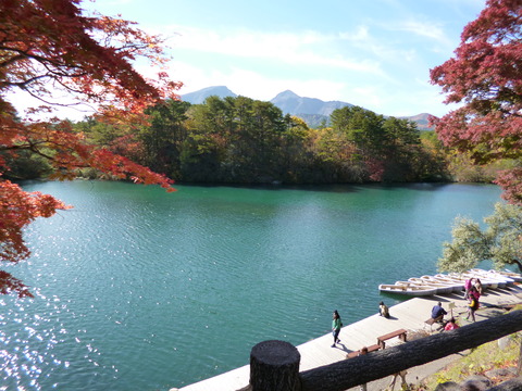 五色沼 紅葉(１０月）