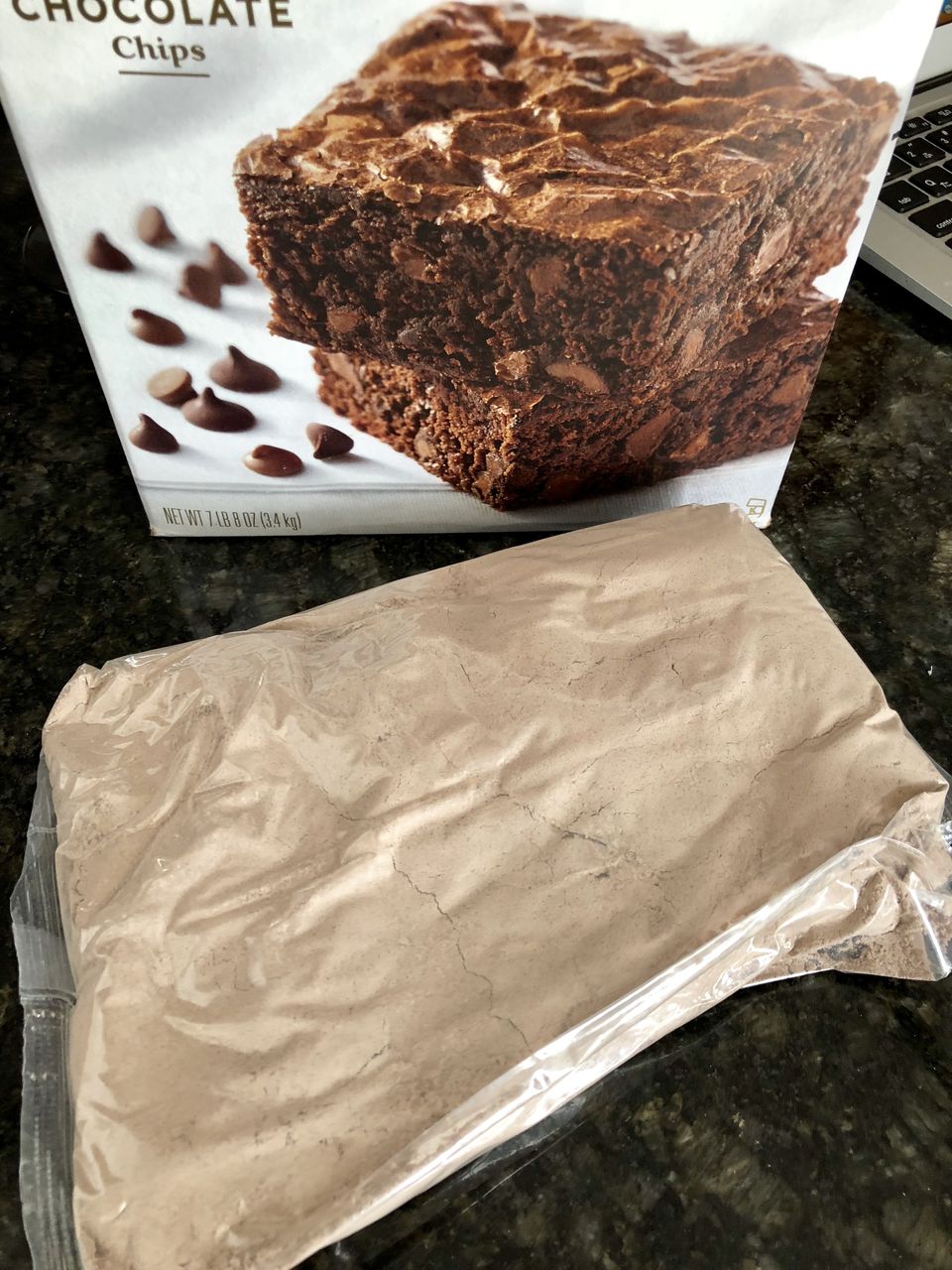 Ghirardelliのチョコレートブラウニーキット ハワイで国際結婚