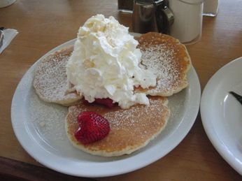 エッグスンシングスパンケーキ