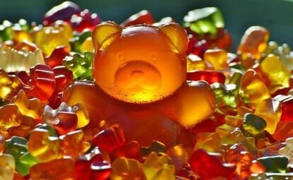 giant-gummy-bear-1089612_640
