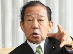 自民二階幹事長、岸田氏の党改革案に不快感