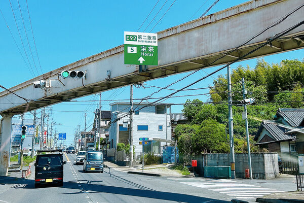 信号機の色に込められた意味とは