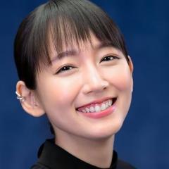 吉岡里帆、最近よく聴いている曲