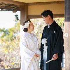 板野友美、白無垢姿の前撮り写真公開も別の箇所に視線集中「アゴが…」