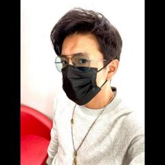 木村拓哉、黒マスクの自撮りに苦言続出「おじさん」「めっちゃ昭和」