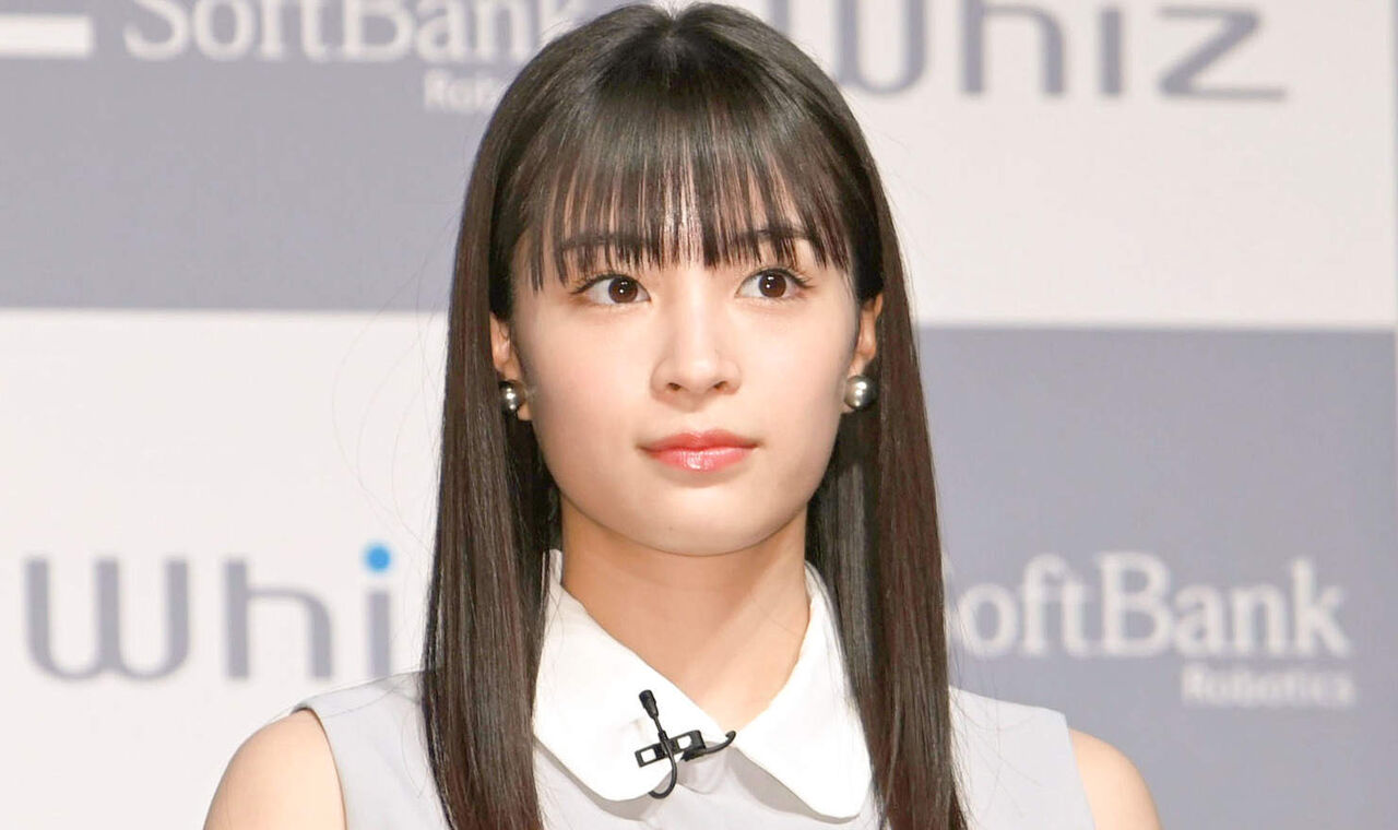 芸能 広瀬すず 白い美肌際立つノースリーブドレス 慣れずにソワソワ まとめ職人 芸能 広瀬すず 白い美肌際立つノースリーブドレス 慣れずにソワソワ まとめ職人