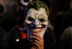 京王線無差別刺傷事件の思わぬ余波 映画「ジョーカー」完全お蔵入りへ