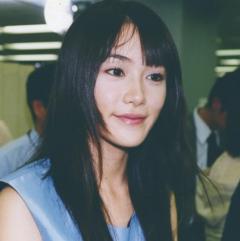 またババアとイケメン好青年の恋愛ドラマ？「正直ウンザリ…」「痛過ぎる」「こんなんばっかだね」