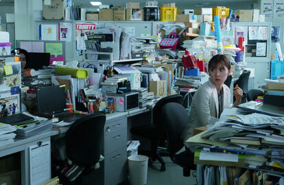 （C）2021「騙し絵の牙」製作委員会