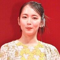 【芸能】吉岡里帆、白石聖と和装共演に「美女2人」