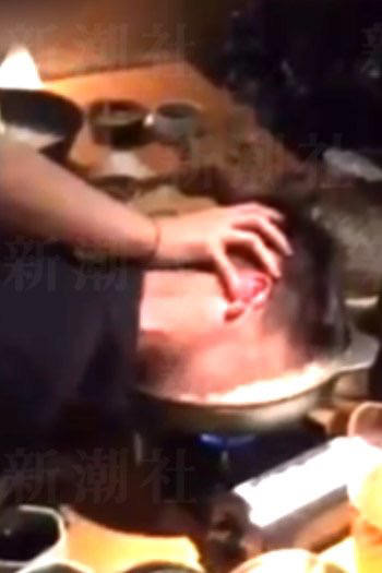 煮えたぎるしゃぶしゃぶ鍋に 部下の顔を突っ込む芸能プロ社長の拷問パワハラ動画見た はやまと