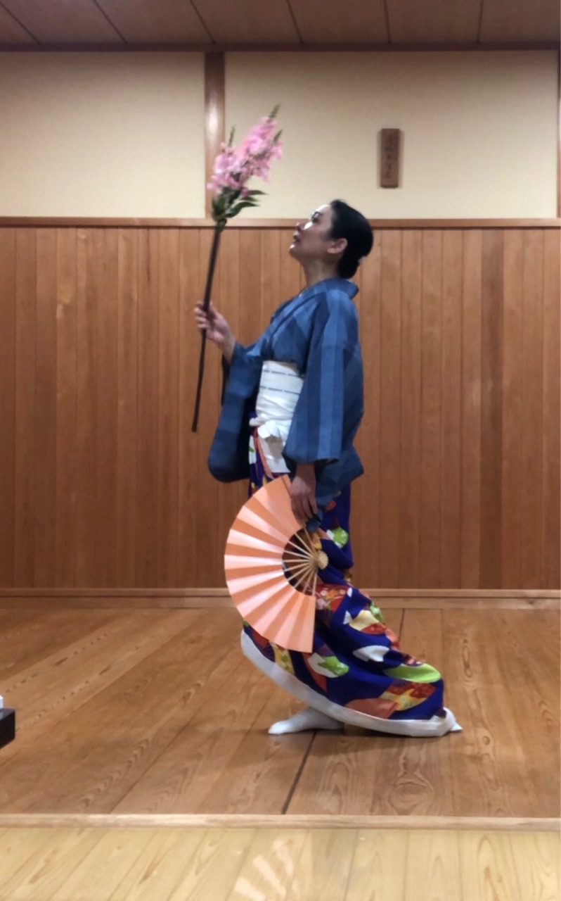 夜遊楽→玉兎 : 日本舞踊教室「雛の会」お稽古日記 夜遊楽→玉兎 : 日本舞踊教室「雛の会」お稽古日記