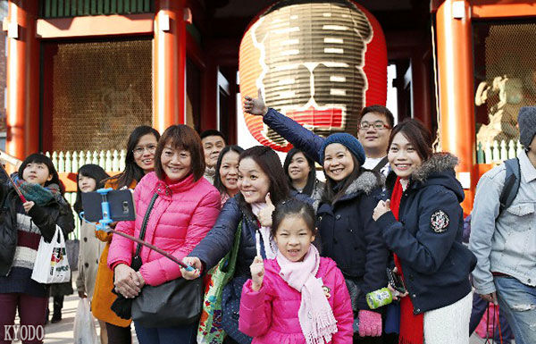 中国の旅行者が選ぶＧＷの人気１位は日本！円安が後押しする回復の兆しとは？