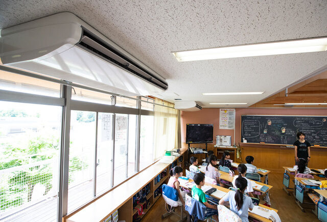 「死ね」と発言した男子児童、担任が廊下連れ出しの理由とは？