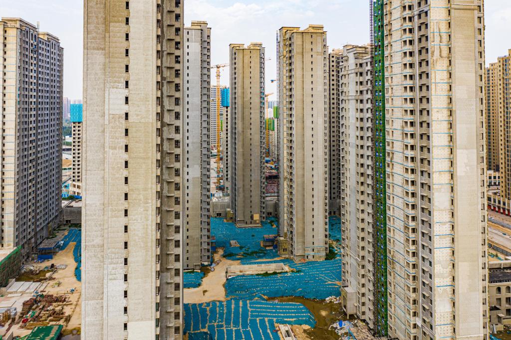 習近平の「延命処置」で中国の不動産市場はどん底へ！未完成の「ゾンビマンション」が急増する現状とは？