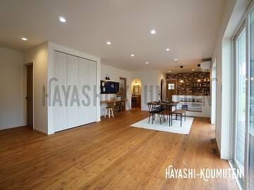 19112601霧島市林工務店カフェ風な雰囲気が可愛い平屋