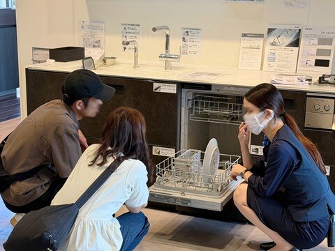ショールーム見学へ・・・