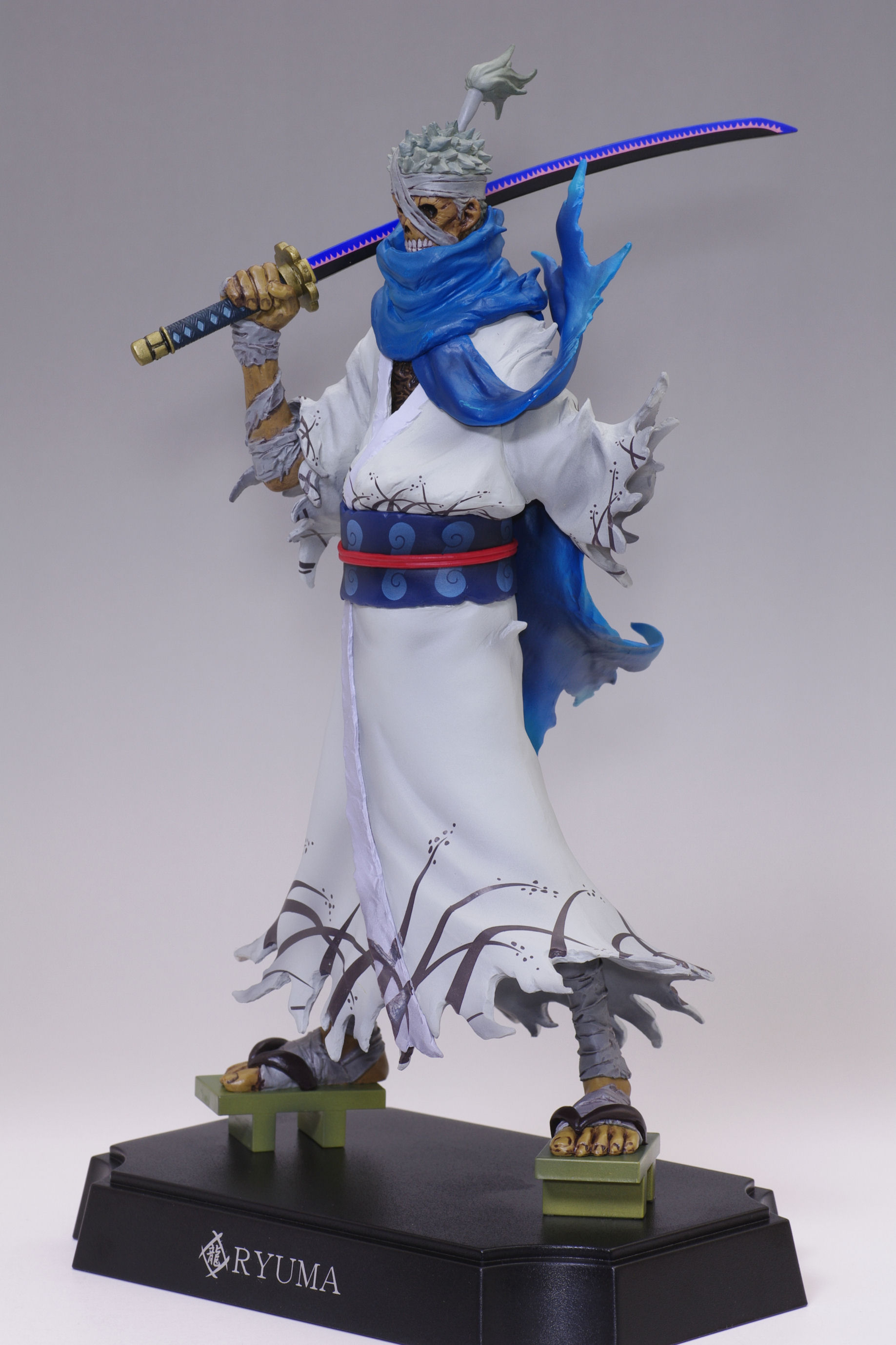 一番くじ ワンピース 剣士編 B賞リューマフィギュア レビュー 真紅のハルヒ 一番くじ ワンピース 剣士編 B賞リューマフィギュア レビュー 真紅のハルヒ