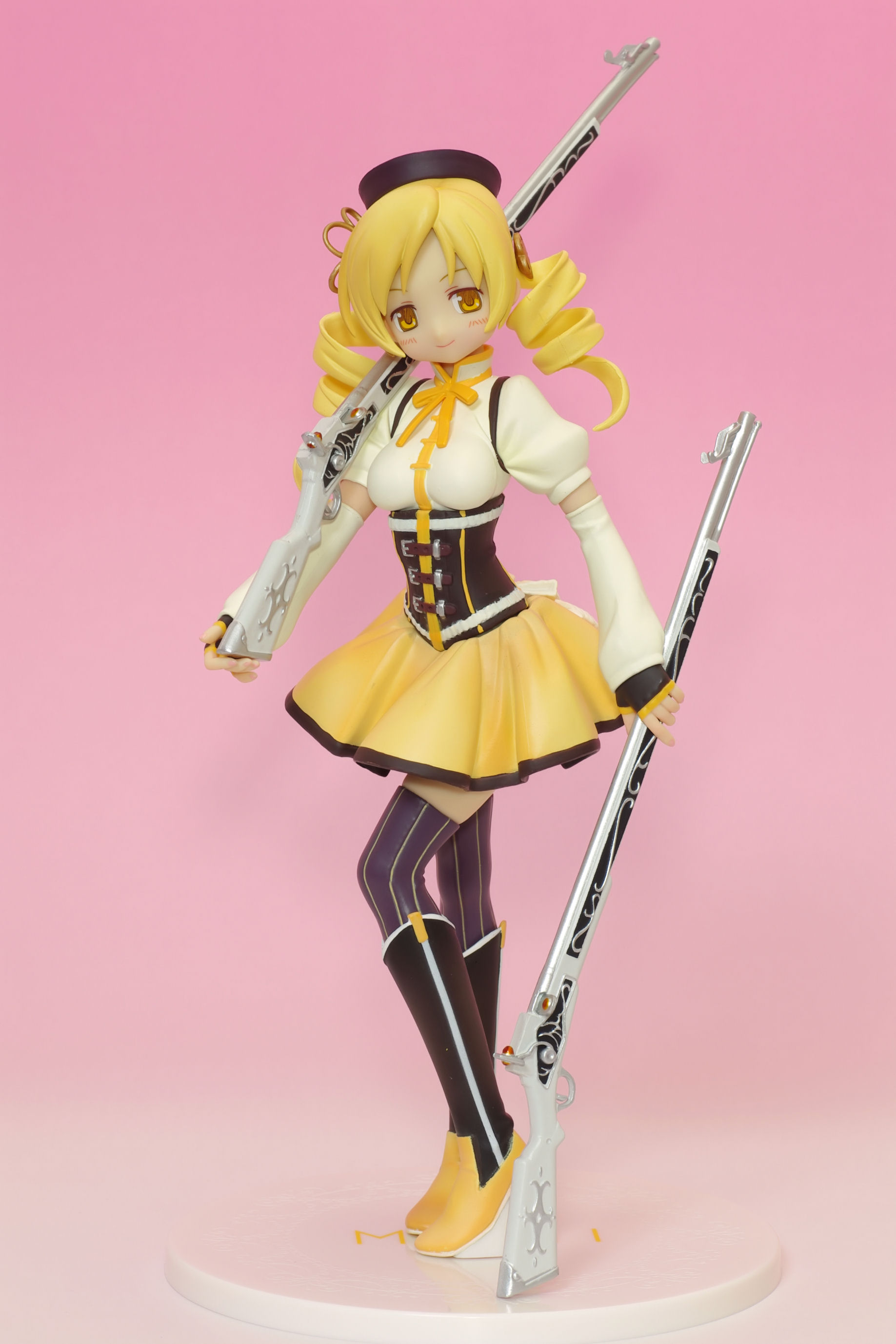 一番くじプレミアム 魔法少女まどか マギカ Part2 A賞巴マミ プレミアムフィギュア レビュー 真紅のハルヒ