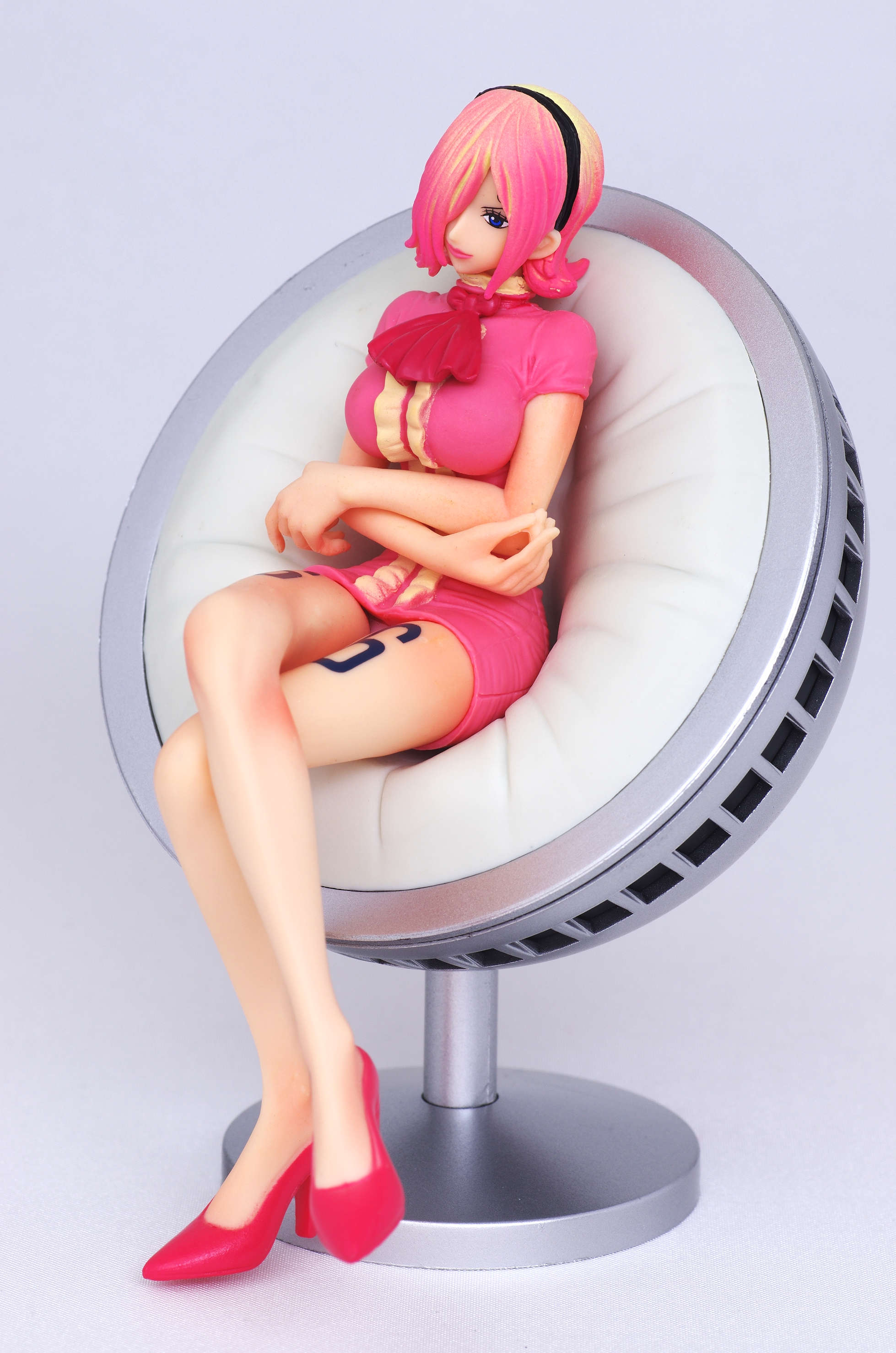 ワンピース VINSMOKE FAMILY vol.2 レイジュ Amazon | ワンピース DXF～THE GRANDLINE SERIES～VINSMOKE