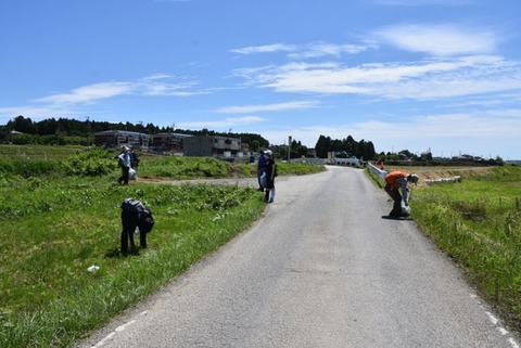 6F8C4704-BE13-4C3E-9745-D6A457E0ABCA