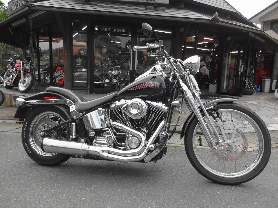 ハーレーダビッドソン「2004 FXSTS スプリンガー・ソフテイル