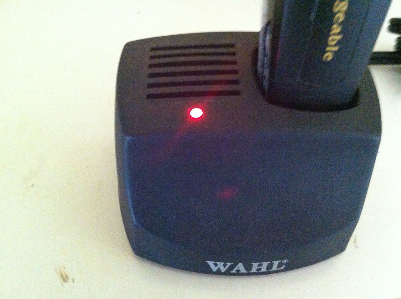 WAHL コードレス充電式トリマー 8900 楽天市場】【送料無料！】WAHL ウォール 8900 コードレス