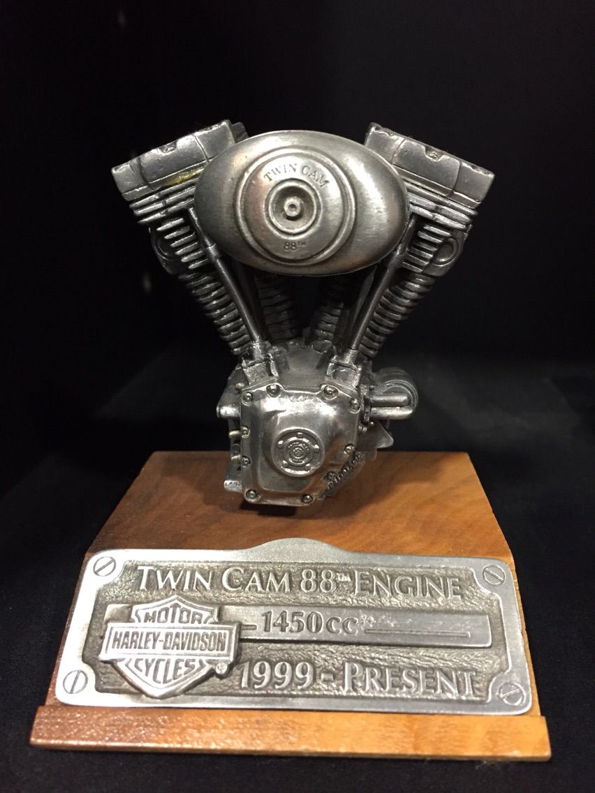 こんな物にもハーレーが！その44 エンジンオブジェ : ハーレー