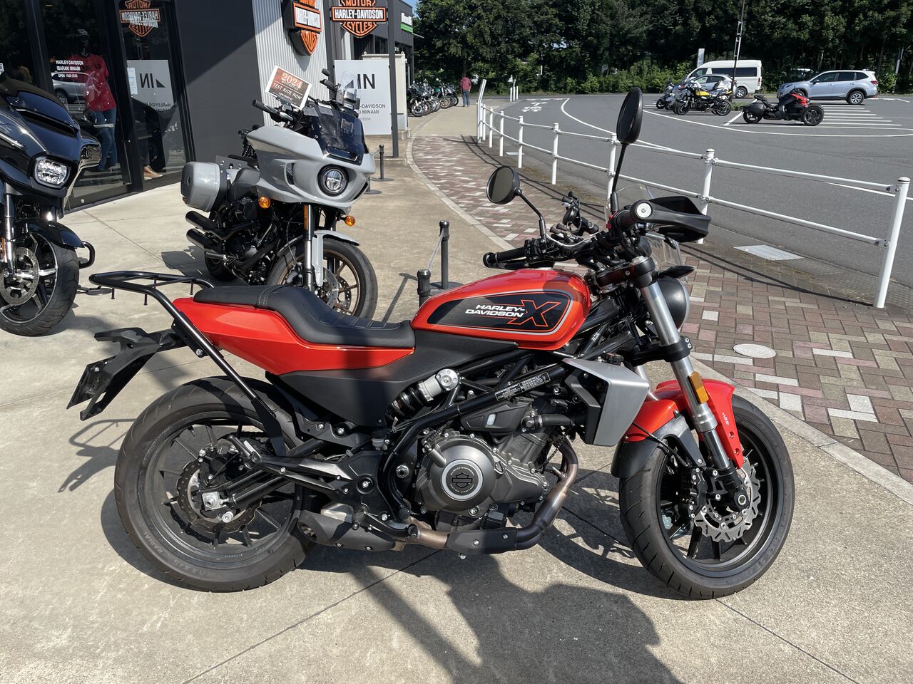 X350 リアキャリア取付け! : ハーレーダビッドソン茨城南 X350 リアキャリア取付け! : ハーレーダビッドソン茨城南