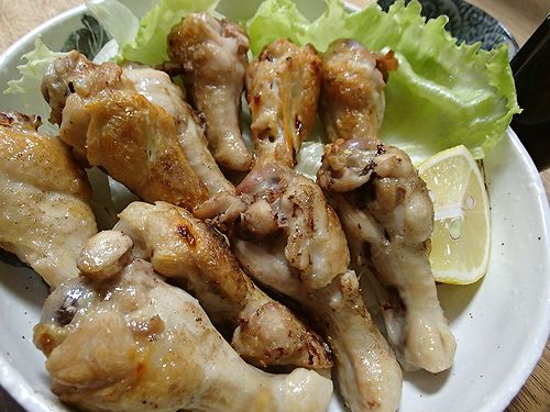 手羽元塩焼きをつまむ 新 日々凡々 歩いて行こう 手羽元塩焼きをつまむ 新 日々凡々 歩いて行こう