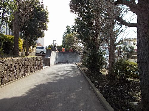 さいたま市浦和区常盤 常盤緑道を歩く 常盤 北 歩道橋 別所沼公園 新 日々凡々 歩いて行こう