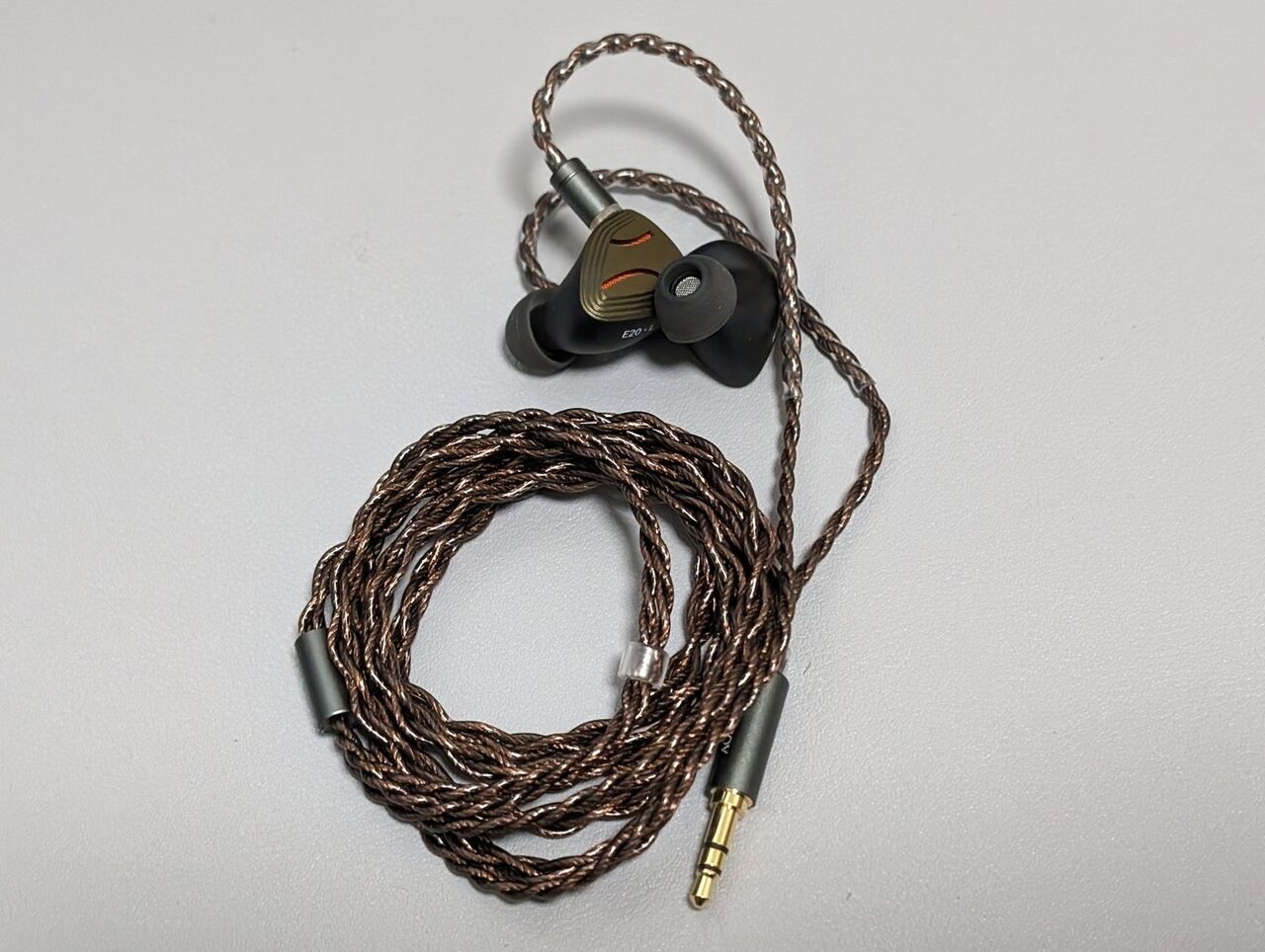 AOSHIDA E20のレビュー〈PR〉 : メタラーのヘッドホンブログ