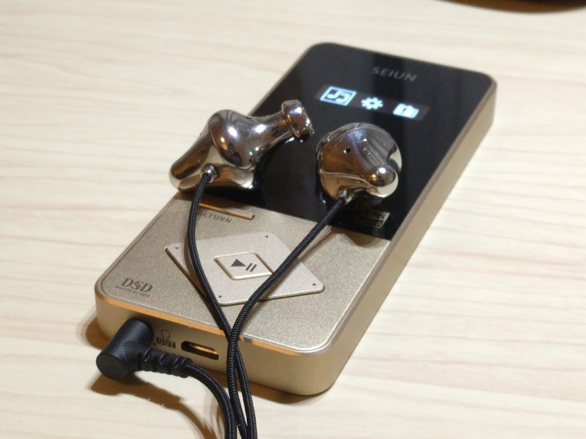 ハイレゾイヤホン　＋　DAP ハイレゾプレーヤー　SEIUN JR-2S CyberDrive SEIUN JR-2レビュー。正直いろいろ残念ではあるが